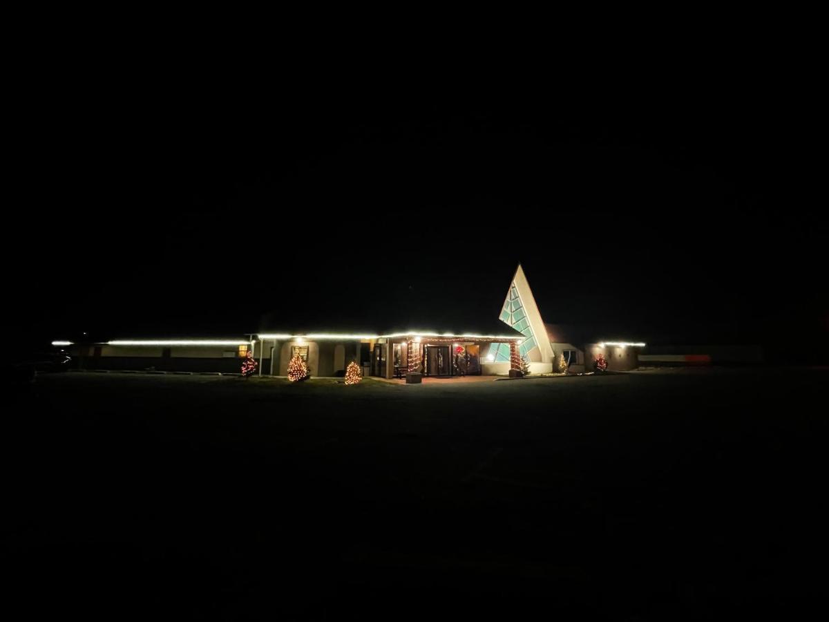 American Best Inn By Oyo I-35 Perry Near Lake Mcmurtry Exterior photo